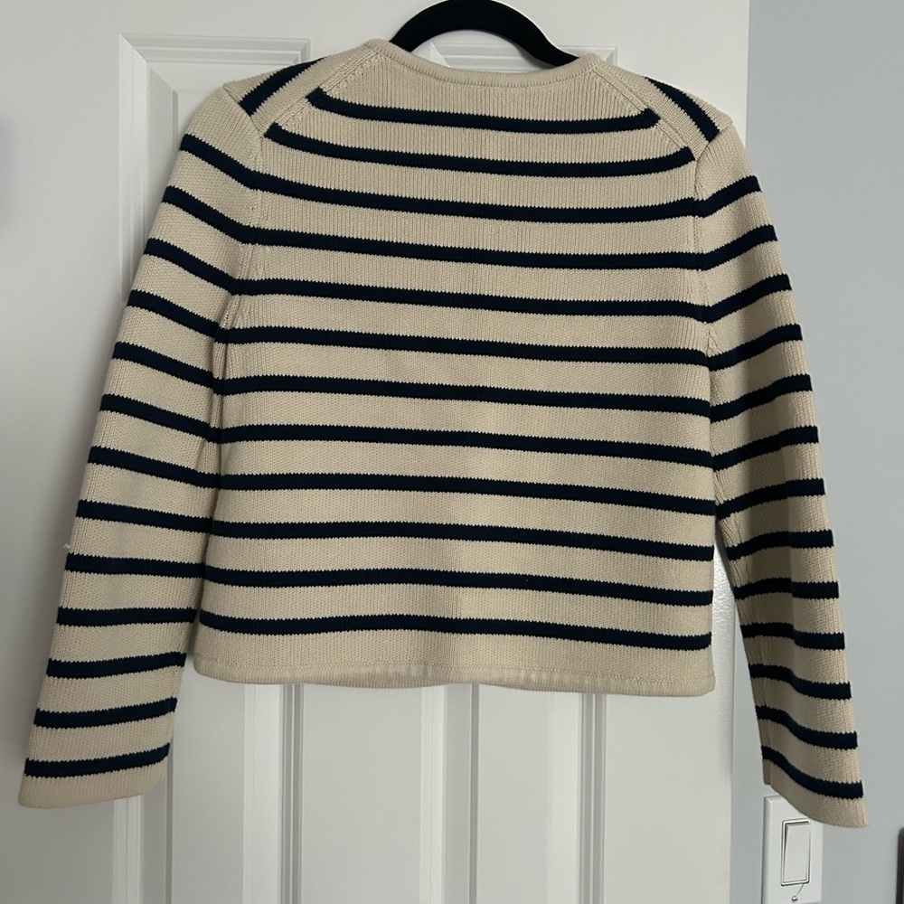 Theory Classic Cream and Blue Knit Cardigan - Picture 2 of 13